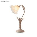 Countryside Frosted Glass Night Lamp – Flower Design, Single-Light Table Lamp for Kids’ Rooms (Available in Pink or Green)