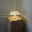 Nordic mushroom-shaped table lamp